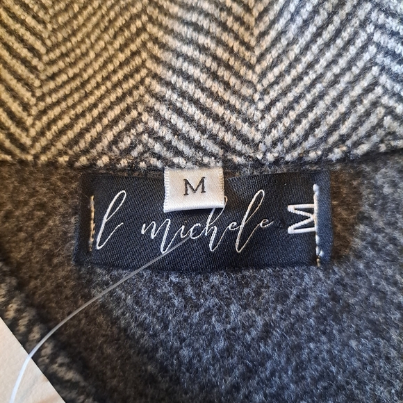 L. Michele Jacquard Chevron Slim Collared Fitted Blazer - Picture 3 of 5